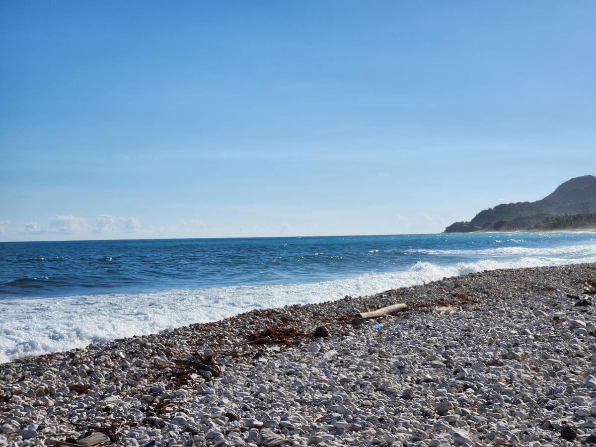 Beachfront Apartment, Quiet 4 Beds, 1 Bath, Ac, Wi-Fi, Hot Water, In Paraiso Near Los Patos Exterior photo